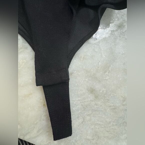 H&M Ribbed Racerback Thong Bodysuit. Size Small - Picture 8 of 9